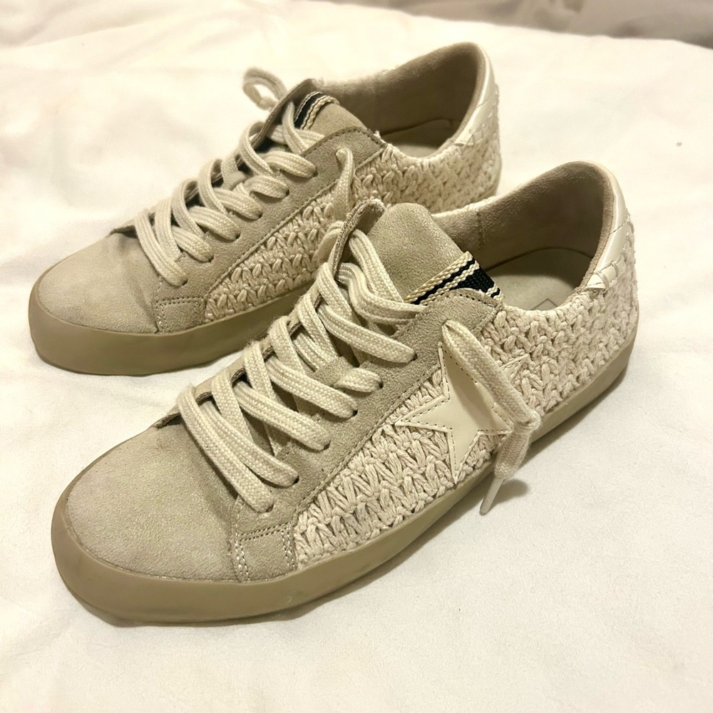 Beige ShuShop sneaker